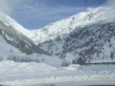 Vaujany / alpesd'huez, Skiing, cycling (marmot / alp'd'huze) 20km col gland