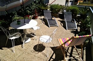 TERRASSE ET SOLEIL 