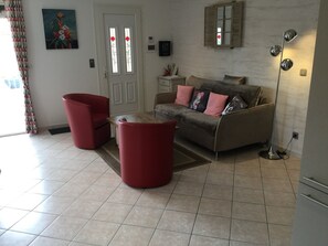 Holiday rental L'ISLE-SUR-LA-SORGUE house for rent living room