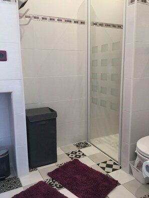 Holiday rental L'ISLE-SUR-LA-SORGUE house for rent 2 bathrooms