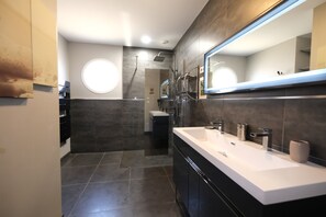 Vacation rental AUREILLE villa for rent 1 bathroom