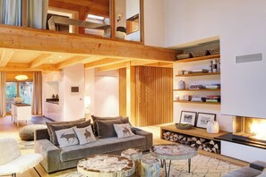 Salon (1)