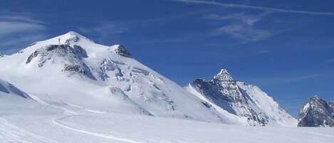 Sci e sport sulla neve