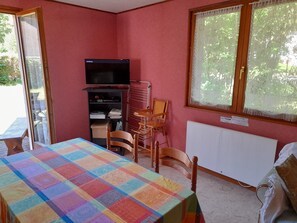 Séjour - salle à manger accès terrasse