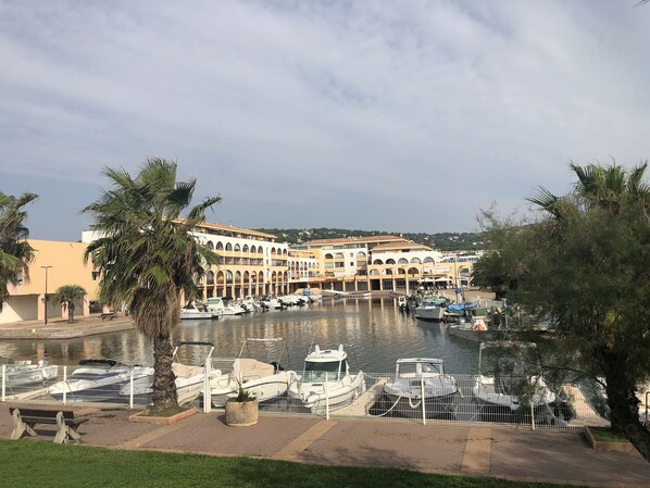 Marina