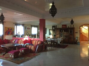 Big dining and living areas