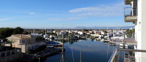 VUE CANAL DE LA TERASSE