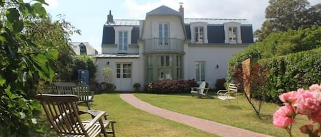 maison avec jardin