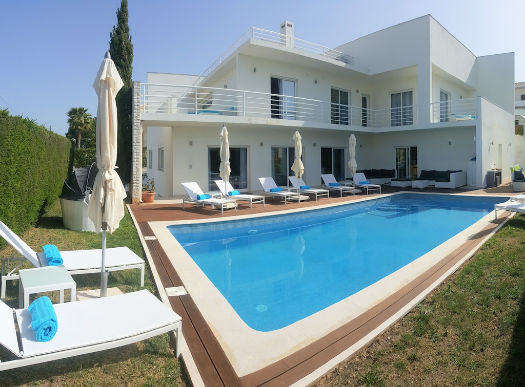 Picture of villa