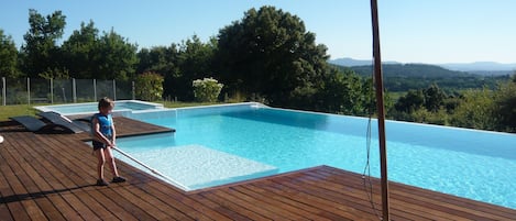 Piscine, Plage immergée et Petit Bassin