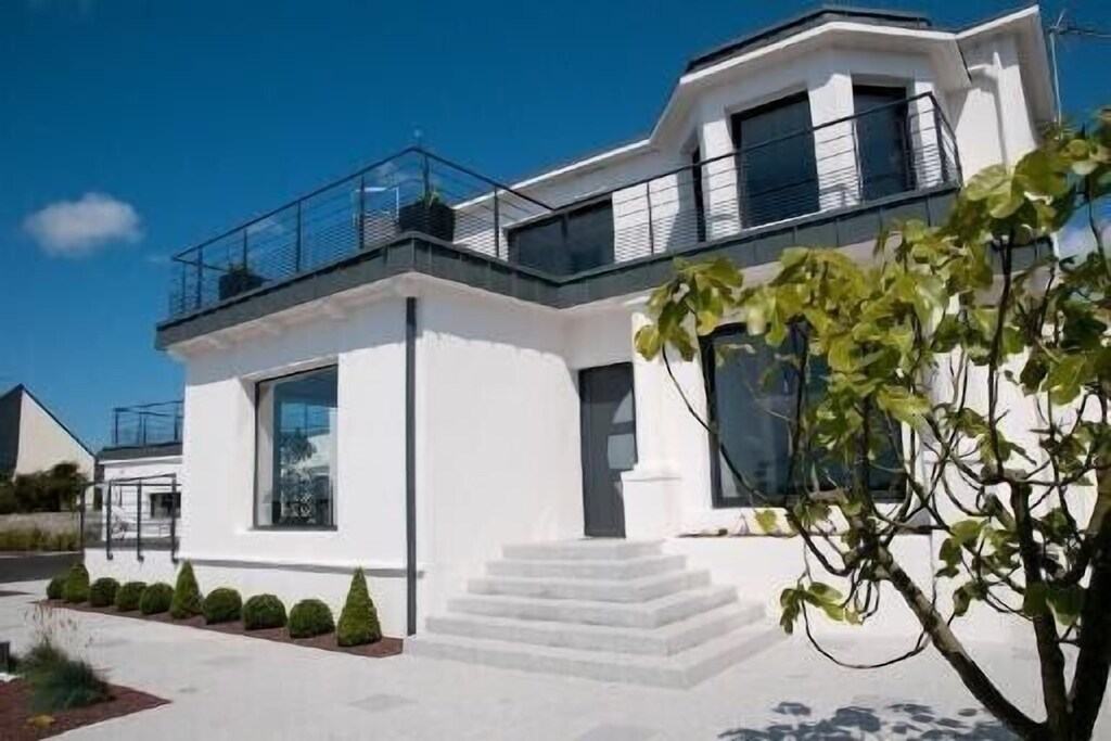 Picture of villa