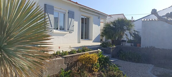 Exterior detail