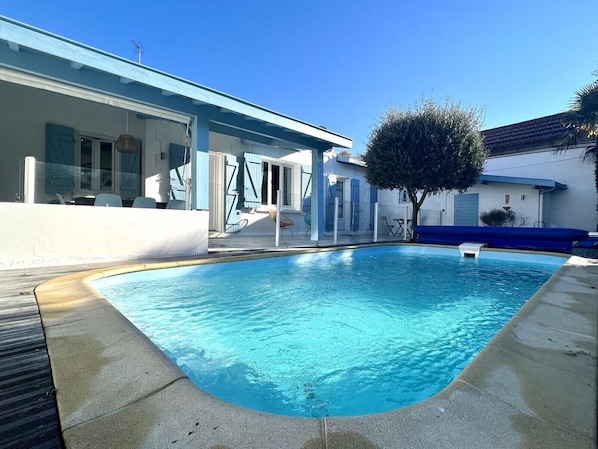All the outdoor has been renovated in November 2021! The villa is so beautiful