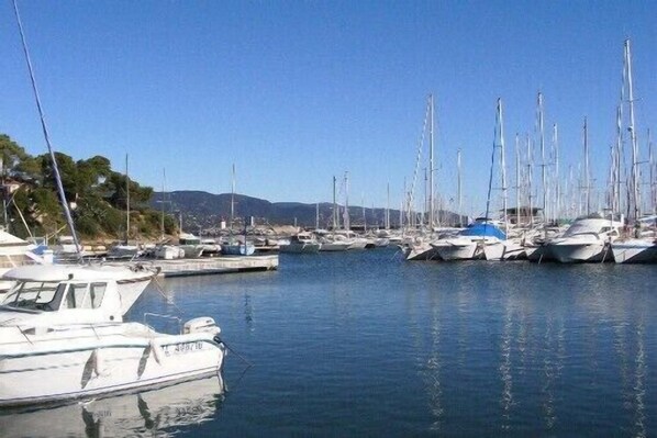 Marina