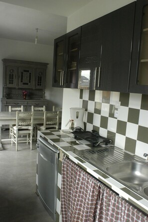 Kitchen area