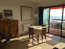 Séjour - vue sur la mer / Living room - sea view