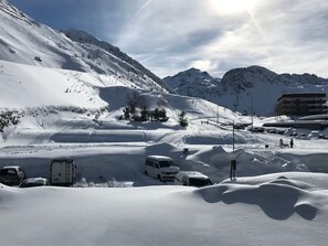 Vue sur Tovière à gauche et la Grande Motte en face