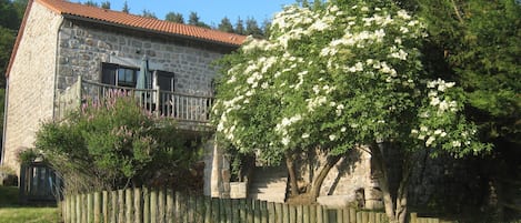 La façade coté jardin