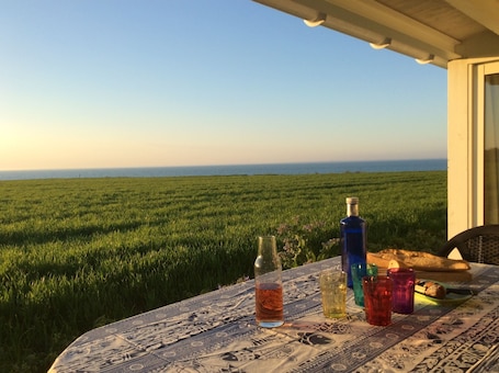 Vue mer sans aucun vis-à-vis depuis la terrasse