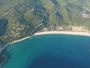 PLAGE DE LA CALANCA
EN BAS DE LA MAISON