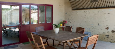 Terrasse côté jardin