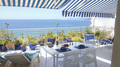 Inoubliable 2 P Front De Mer Terrasse 50m2 Parking Collectif Prive Clim Juan Les Pins