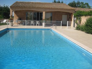 villa 120 m2 au milieu de 20ha de prairies agricoles.