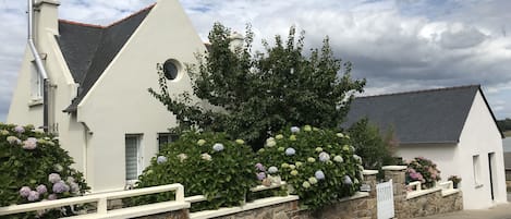 Jolie villa bretonne à proximité immédiate de la ria