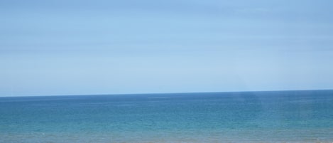 Vue sur la plage ou l’océan