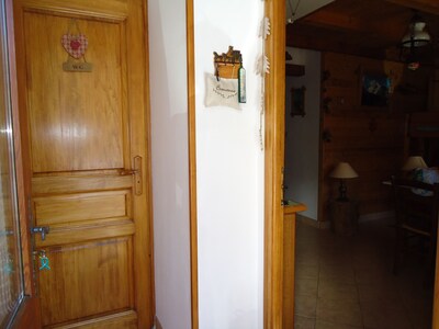 Serre chevalier 1400, Le Bez, ski slopes, apartment 4 pers. in house.