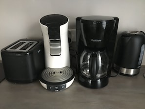 Kaffe och/eller kaffebryggare