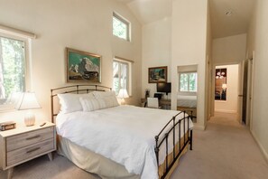 Master Bedroom with dedicated work space. 