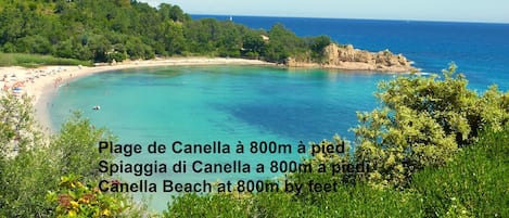 Plage de Canella à seulement 800m