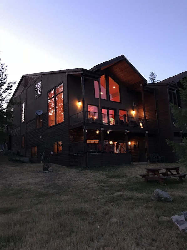 Back of cabin