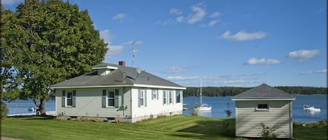 "Briarnook" from the driveway. Bunkhouse for extra sleeping room is on the right