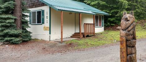 Front of Hall Creek Cabin w/cement walk, new roof line & porch