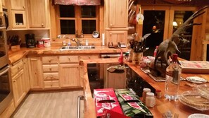 Lodge Kitchen area