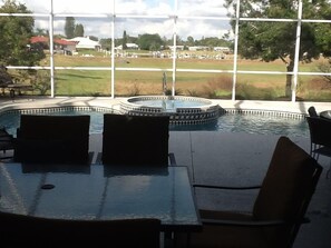 The dining area at the pool room for 10 easily.