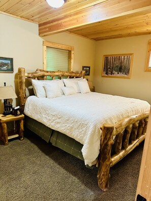 Downstairs king size bed
