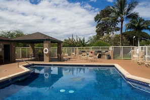 Awesome swimming pool area with gazebo and bbq's. Easy and fun!