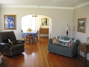 living room looking into dining room