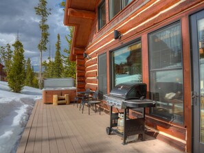 Powder Ridge Chief Gull 3, Deck, 1