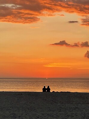 Outrigger Tiki Bar Famous sunsets