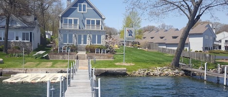 Beckman House Lakefront