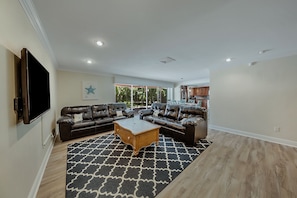 Large spacious family room