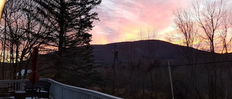 imagine your morning coffee with that view