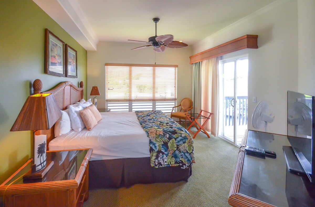 3 Bedroom Presidential Condo ~ Family Friendly Resort ~ North Shore!