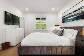 Bedroom (2)