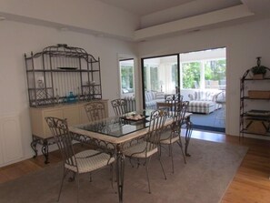 Formal Dining Room.