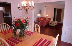 Dining Room is great for Entertaining